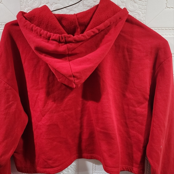 DIVIDED Red cut top - Picture 5 of 6